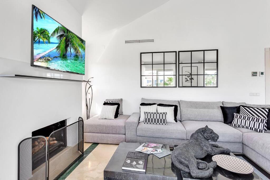 Yolo Spaces - Sotogrande Sea View Penthouse San Roque  Bagian luar foto
