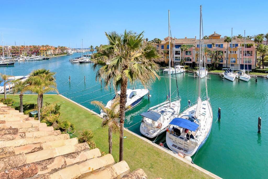 Yolo Spaces - Sotogrande Sea View Penthouse San Roque  Bagian luar foto