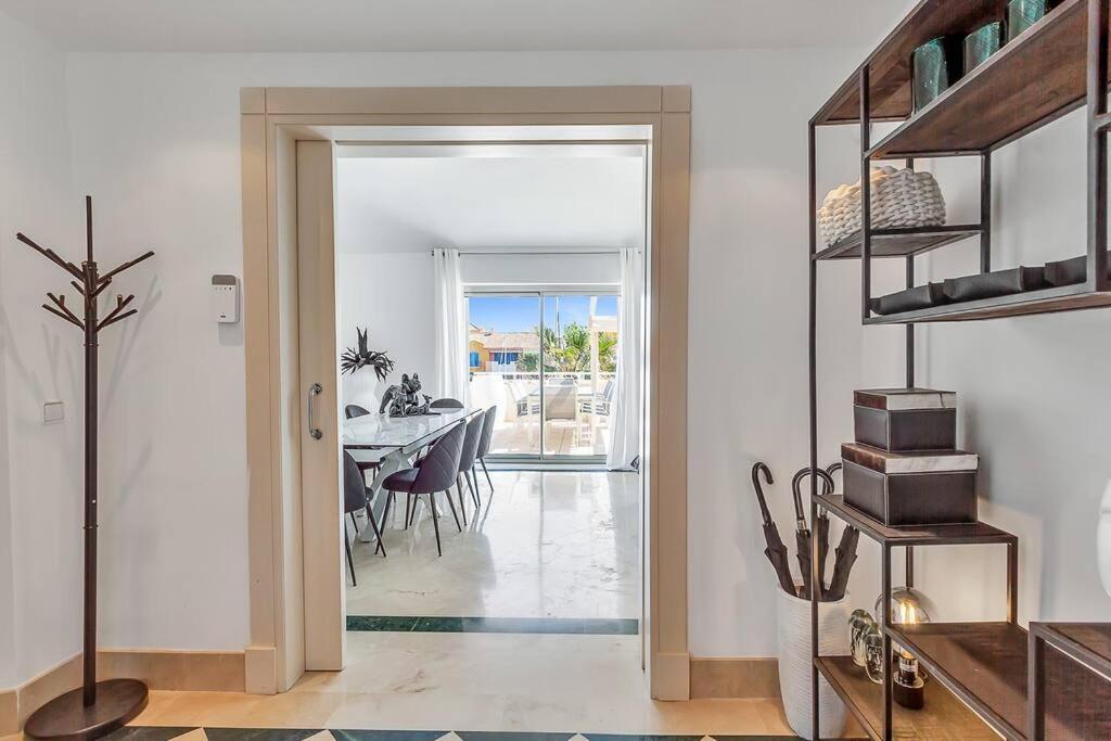 Yolo Spaces - Sotogrande Sea View Penthouse San Roque  Bagian luar foto