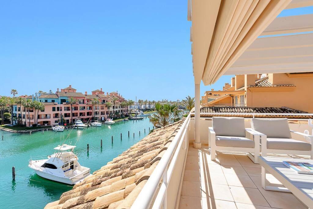 Yolo Spaces - Sotogrande Sea View Penthouse San Roque  Bagian luar foto