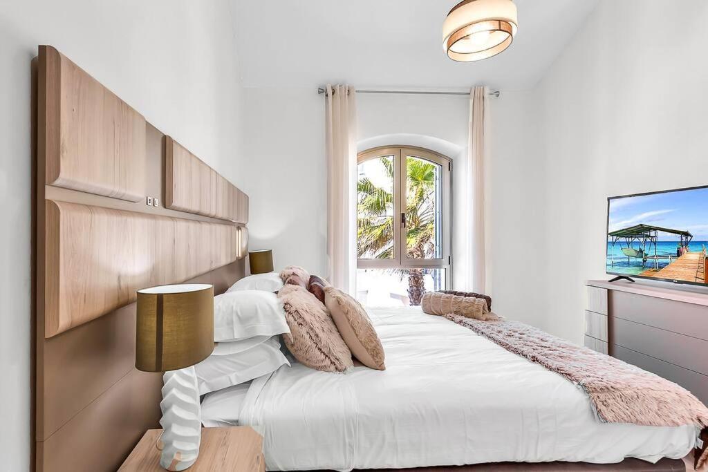 Yolo Spaces - Sotogrande Sea View Penthouse San Roque  Bagian luar foto