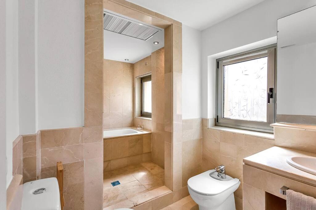 Yolo Spaces - Sotogrande Sea View Penthouse San Roque  Bagian luar foto